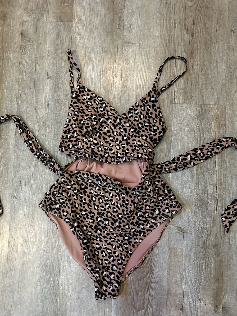 Aerie Leopard Full Coverage One Piece Swimsuit SZ XL Multi Tie Options